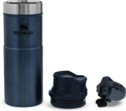 Stanley Trigger-Action Travel Mug 0.47L - Thermosfles - Nightfall 17 Stanley Trigger-Action Travel Mug 0.47L - Thermosfles - Nightfall -Drinken Goedkope Winkel 1200x1061