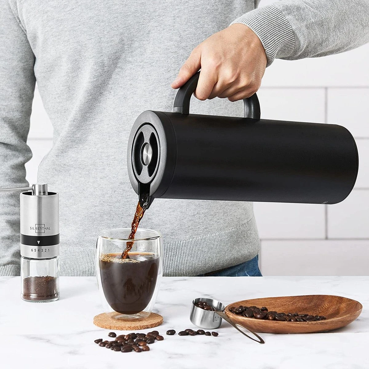 Silberthal - Thermoskan - 1 L - Dubbelwandig - Isoleerkan - Thermofles Koud En Warm - Cadeau 7 Silberthal - Thermoskan - 1 L - Dubbelwandig - Isoleerkan - Thermofles Koud En Warm - Cadeau - Afbeelding 7