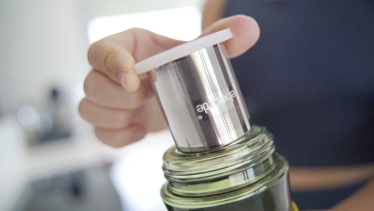 Reboottle - Tea - Drinkfles Met Theefilter - Thee Infuser - Theefles - 450ml - Beige/Groen 5 Reboottle - Tea - Drinkfles Met Theefilter - Thee Infuser - Theefles - 450ml - Beige/Groen - Afbeelding 5