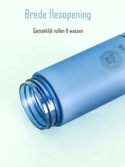 Diller Waterfles Met Rietje - Drinkfles - Handig Sluitsysteem - 750ml - Wit - Tritan & BPA-vrij 16 Diller Waterfles Met Rietje - Drinkfles - Handig Sluitsysteem - 750ml - Wit - Tritan & BPA-vrij -Drinken Goedkope Winkel 899x1200 12